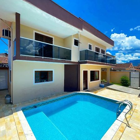 Casa Centro Com Piscina Villa อูบาตูบา ภายนอก รูปภาพ