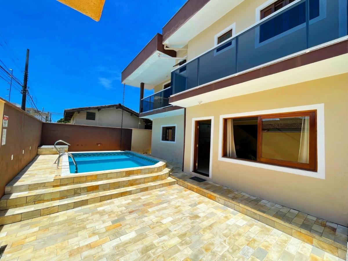 Casa Centro Com Piscina Villa อูบาตูบา ภายนอก รูปภาพ